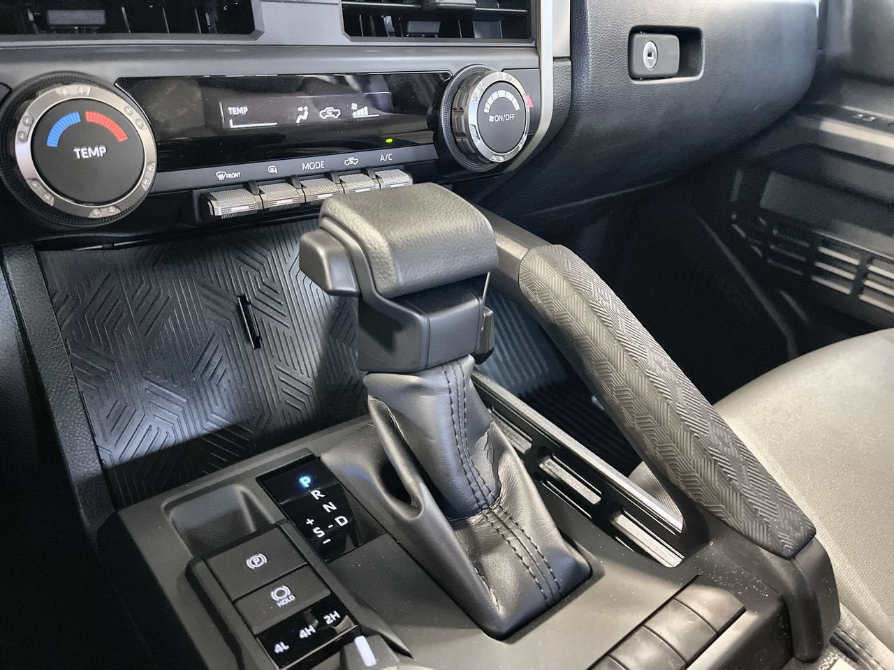 2026 Toyota Tacoma 4WD SR5
