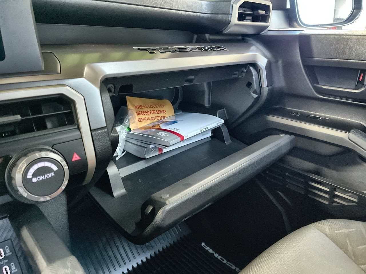 2026 Toyota Tacoma 4WD SR5