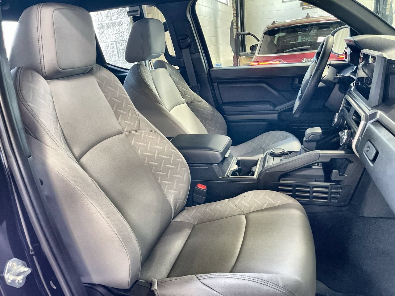2026 Toyota Tacoma 4WD SR5