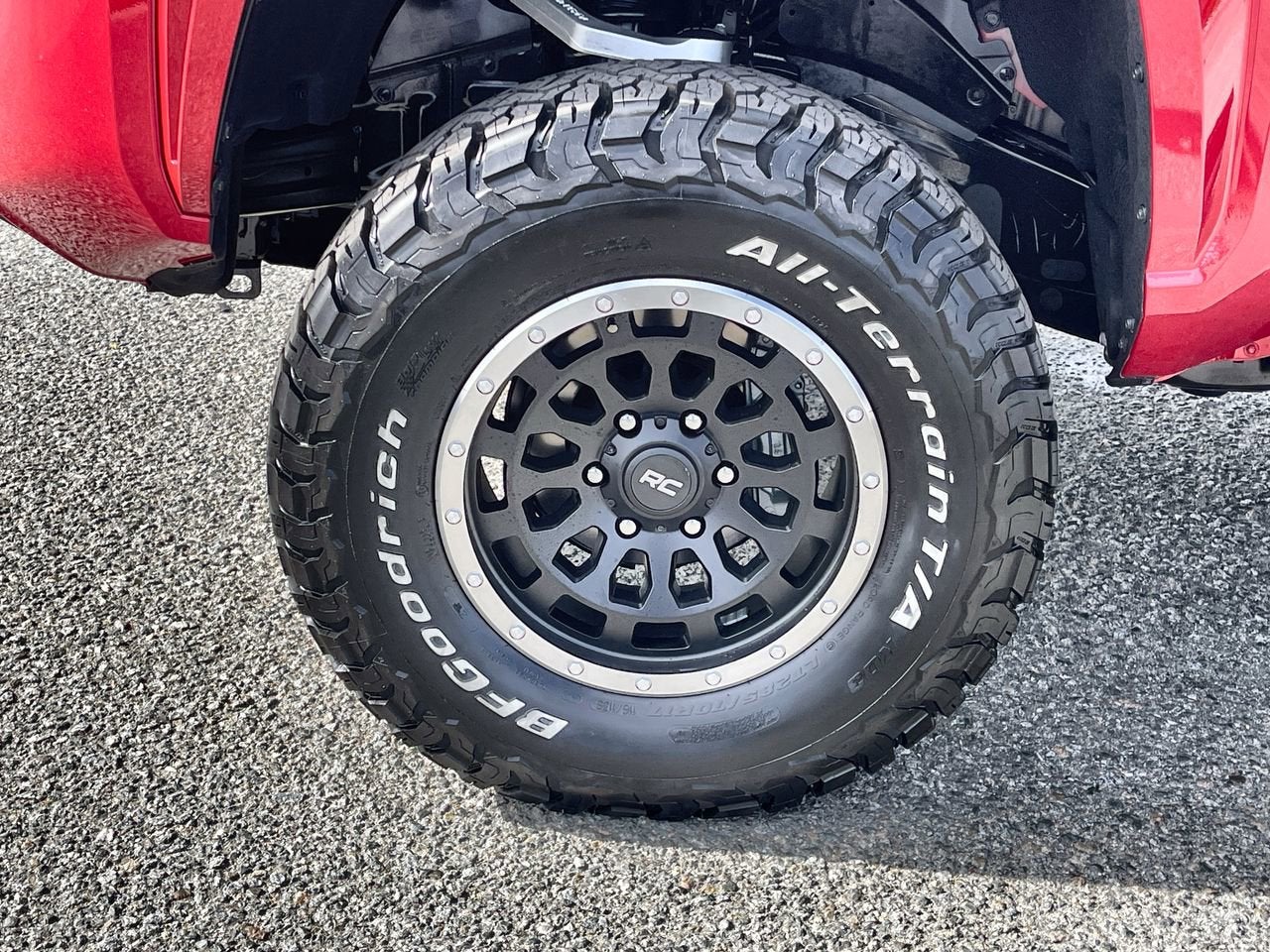 2026 Toyota Tacoma 4WD SR5