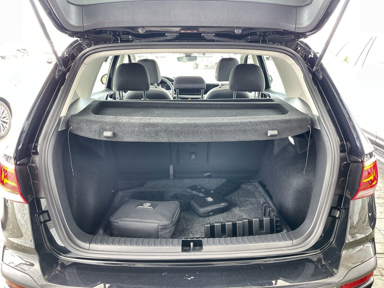 2024 Volkswagen Taos S