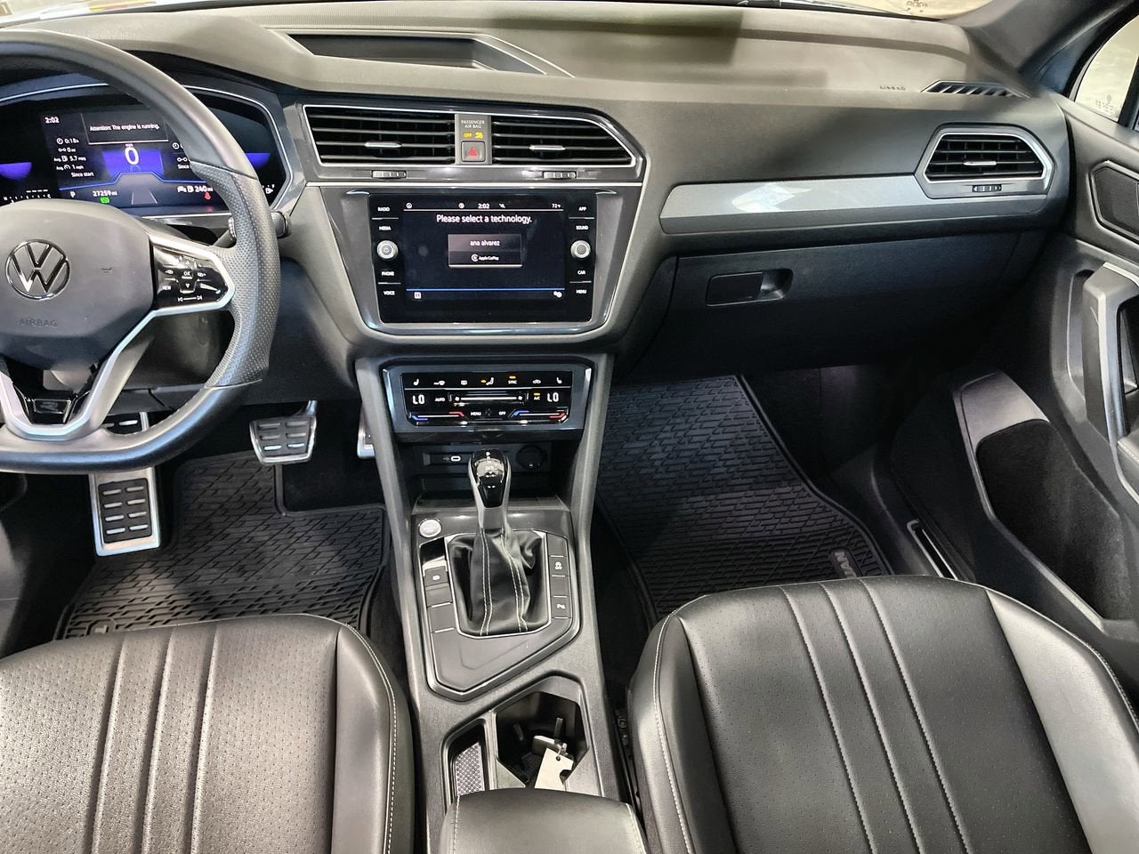 2024 Volkswagen Tiguan SE R-Line Black