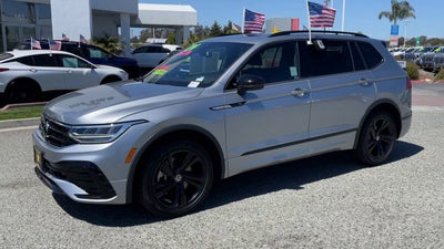 2024 Volkswagen Tiguan SE R-Line Black