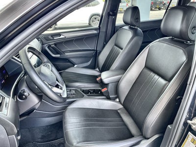 2023 Volkswagen Tiguan SE R-Line Black