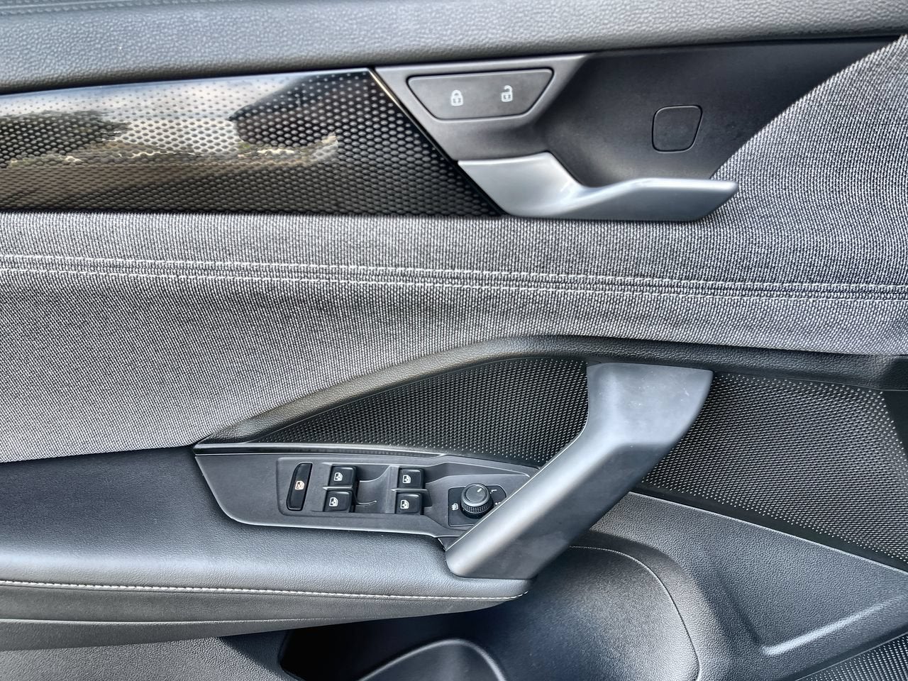 2025 Volkswagen Tiguan S