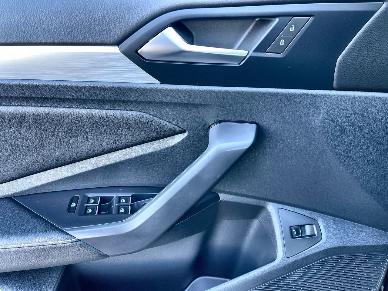 2025 Volkswagen Jetta S