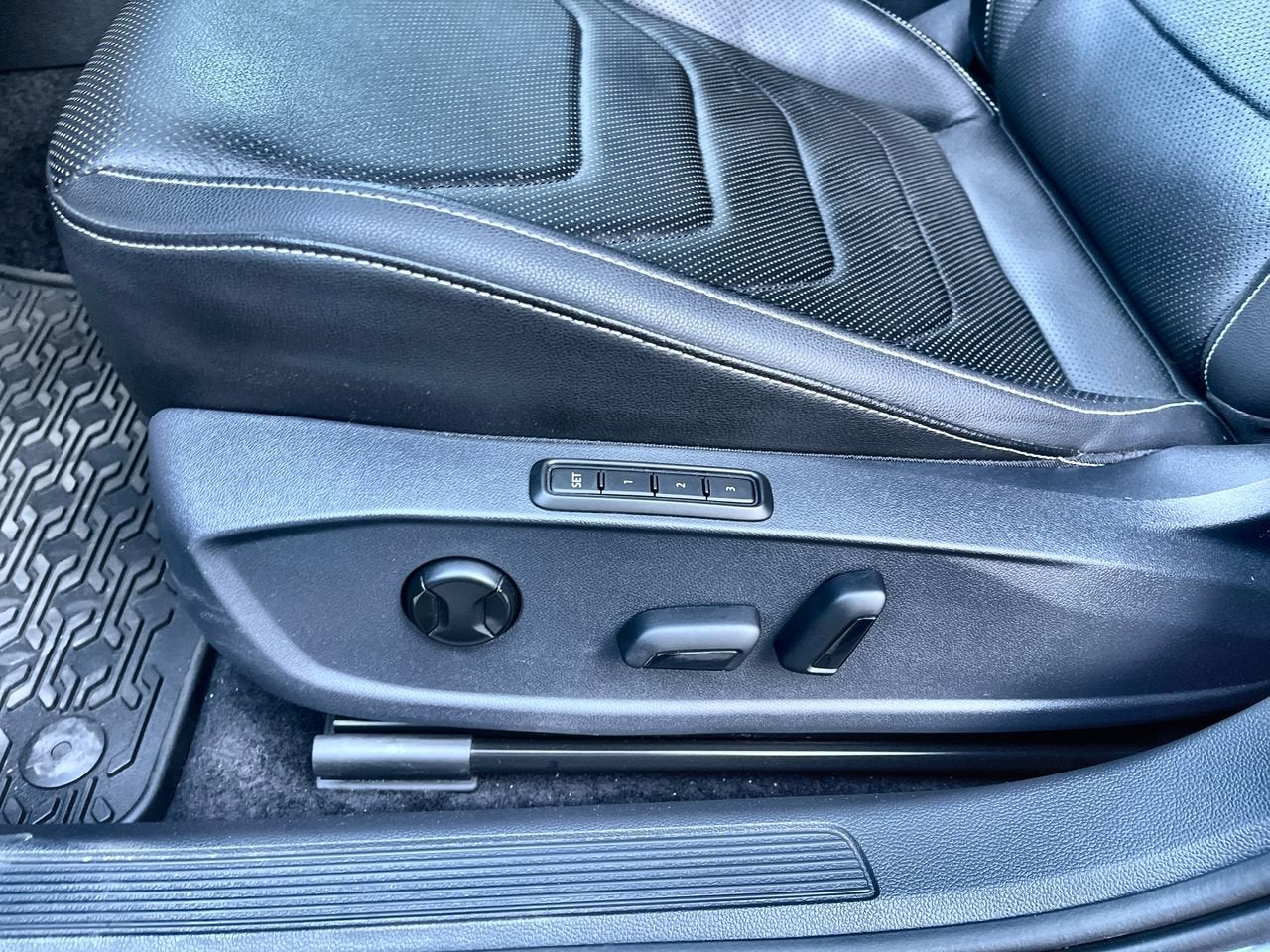 2022 Volkswagen Jetta SEL