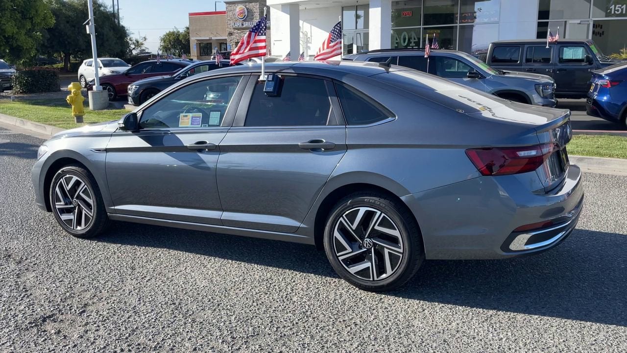 2022 Volkswagen Jetta SEL