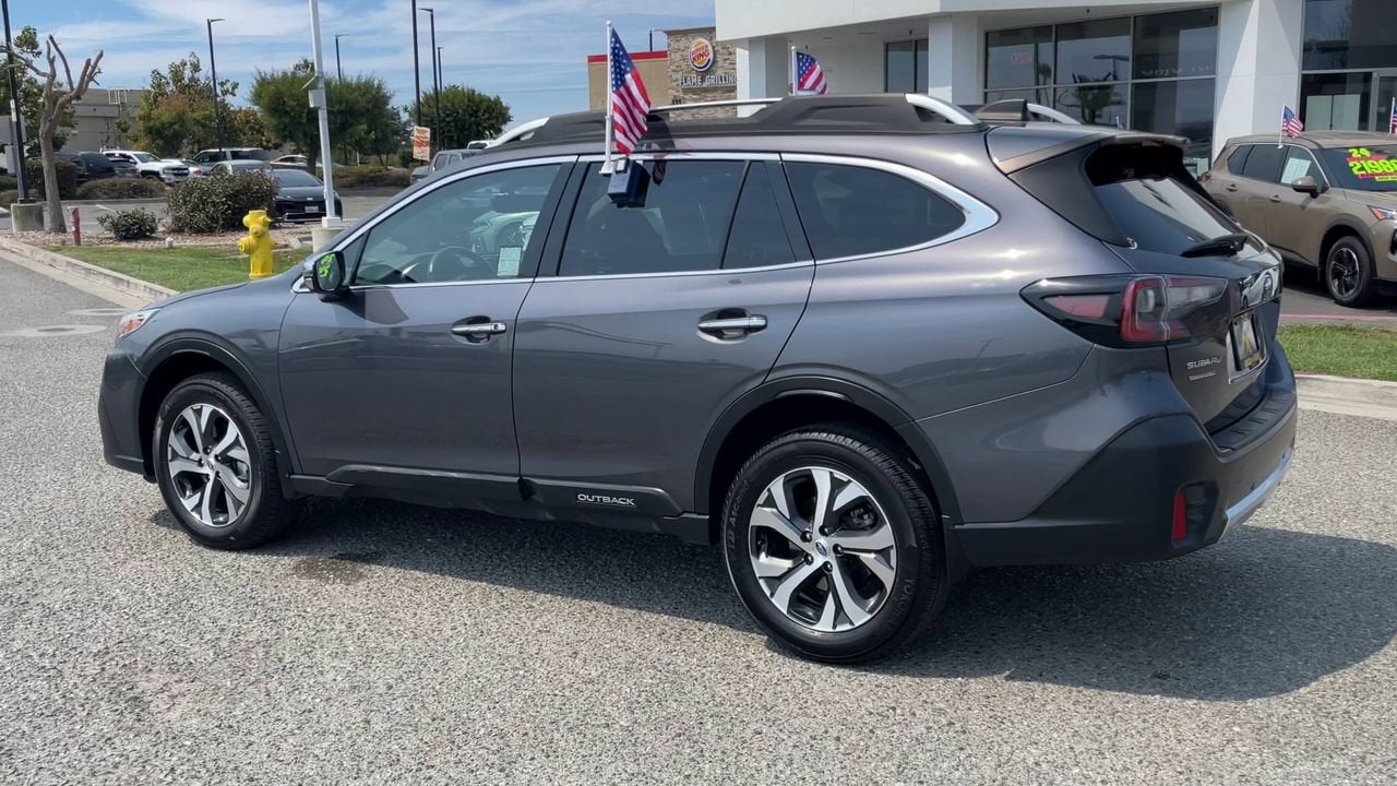 2022 Subaru Outback Touring XT