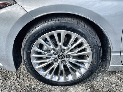 2021 Toyota Avalon Hybrid Limited