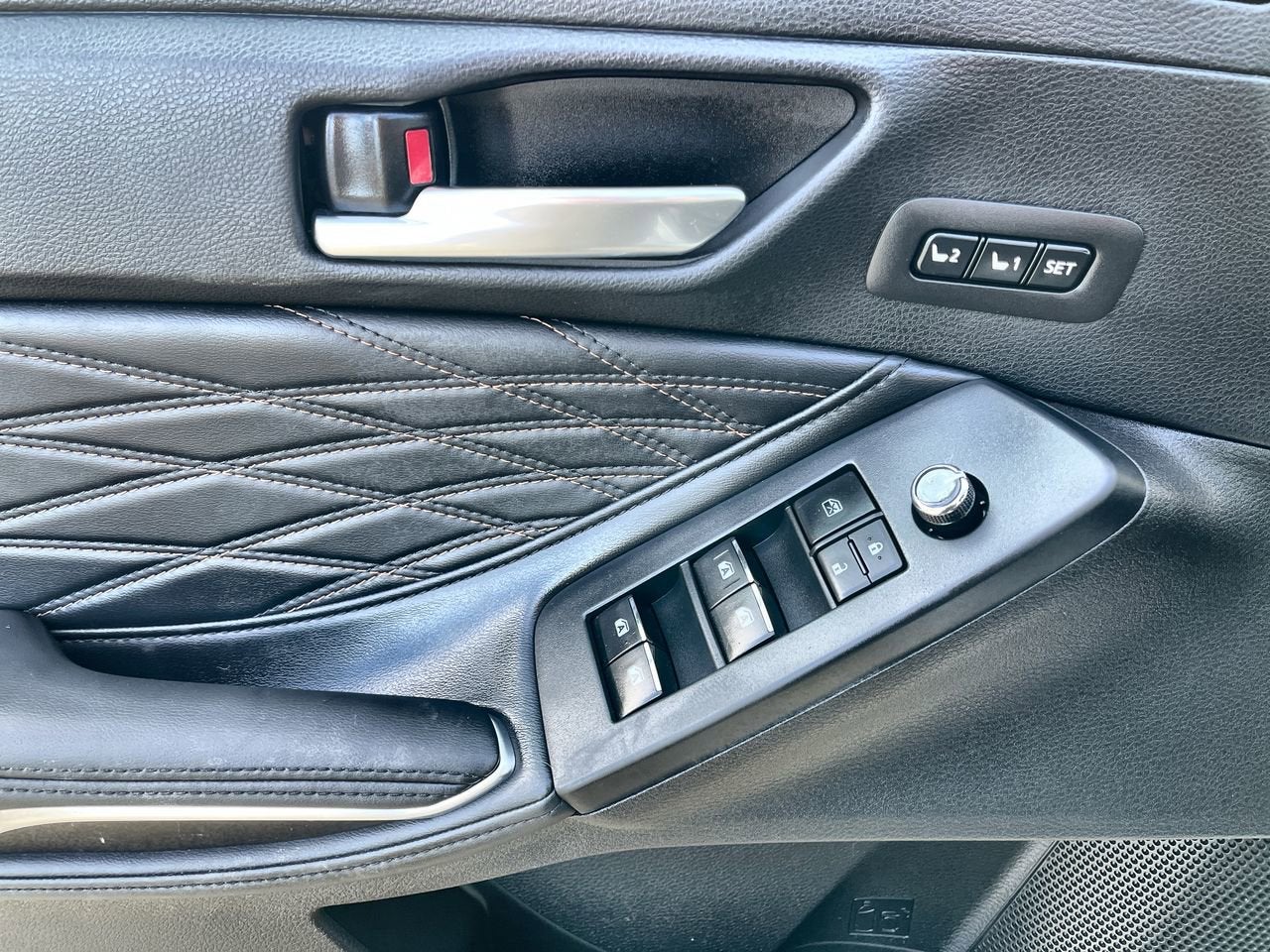 2021 Toyota Avalon Hybrid Limited