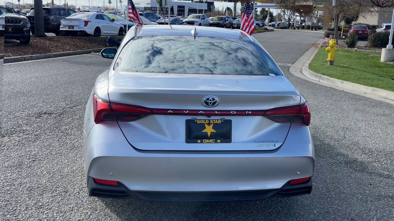 2021 Toyota Avalon Hybrid Limited