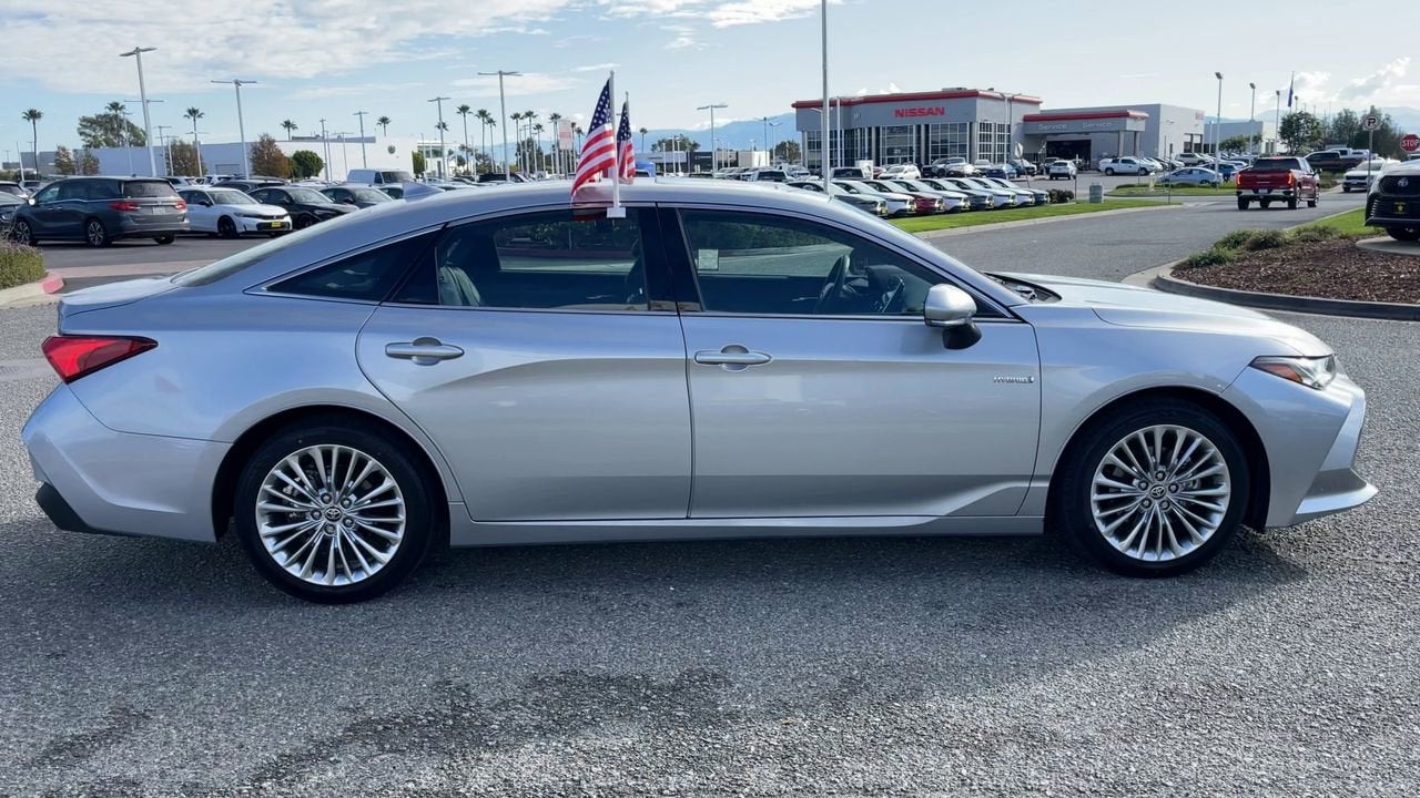 2021 Toyota Avalon Hybrid Limited