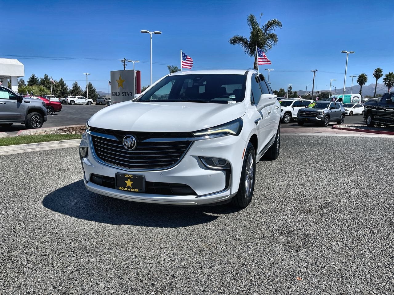2023 Buick Enclave Essence
