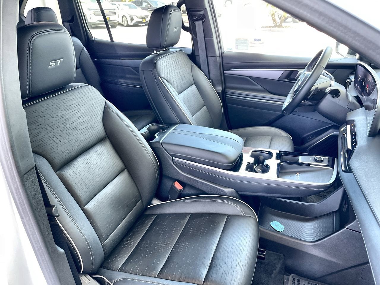2025 Buick Enclave Sport Touring