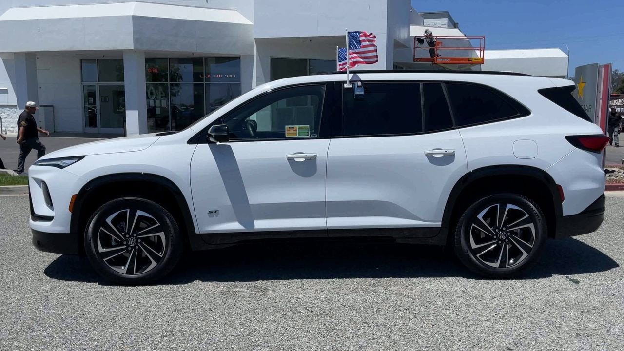 2025 Buick Enclave Sport Touring