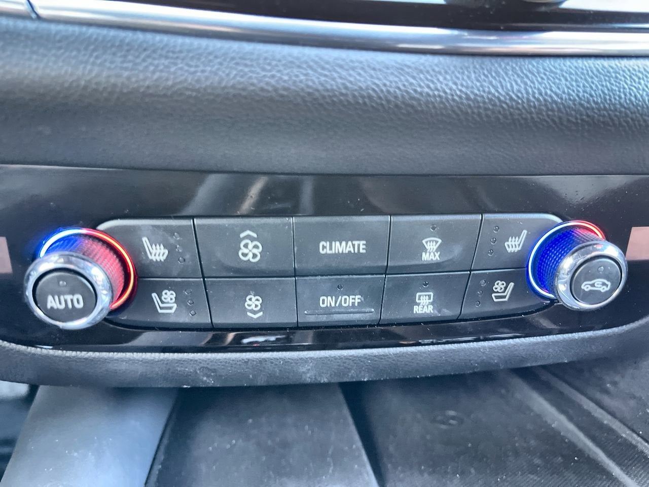 2023 Buick Enclave Premium