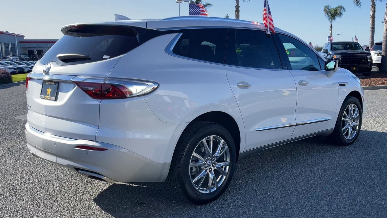 2023 Buick Enclave Premium