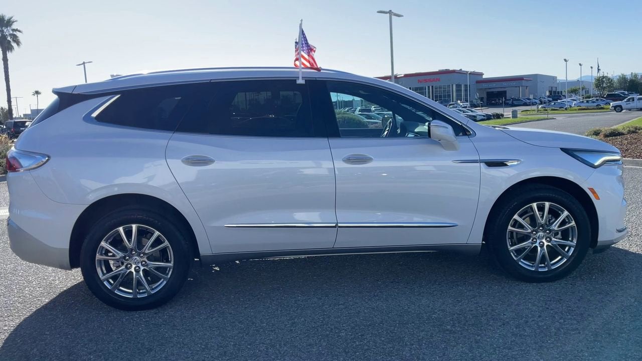 2023 Buick Enclave Premium