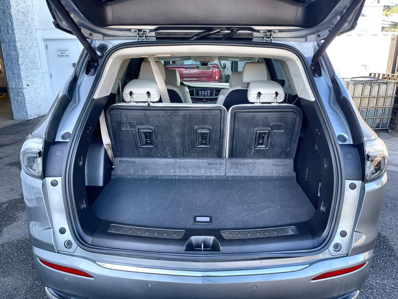 2023 Buick Enclave Avenir