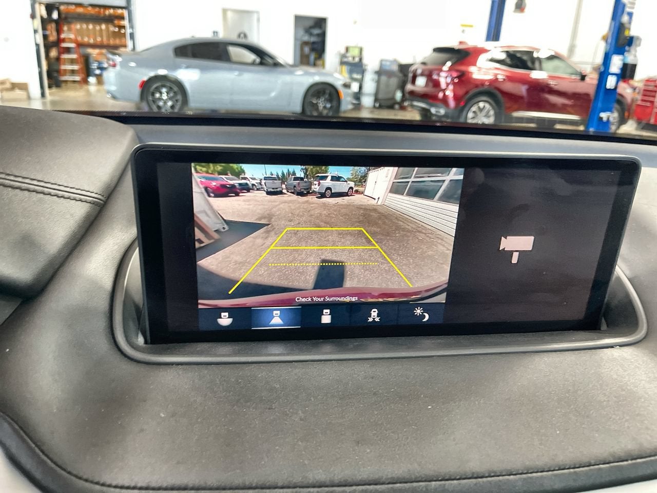 2022 Acura MDX w/Technology Package