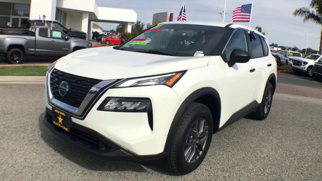 2021 Nissan Rogue S