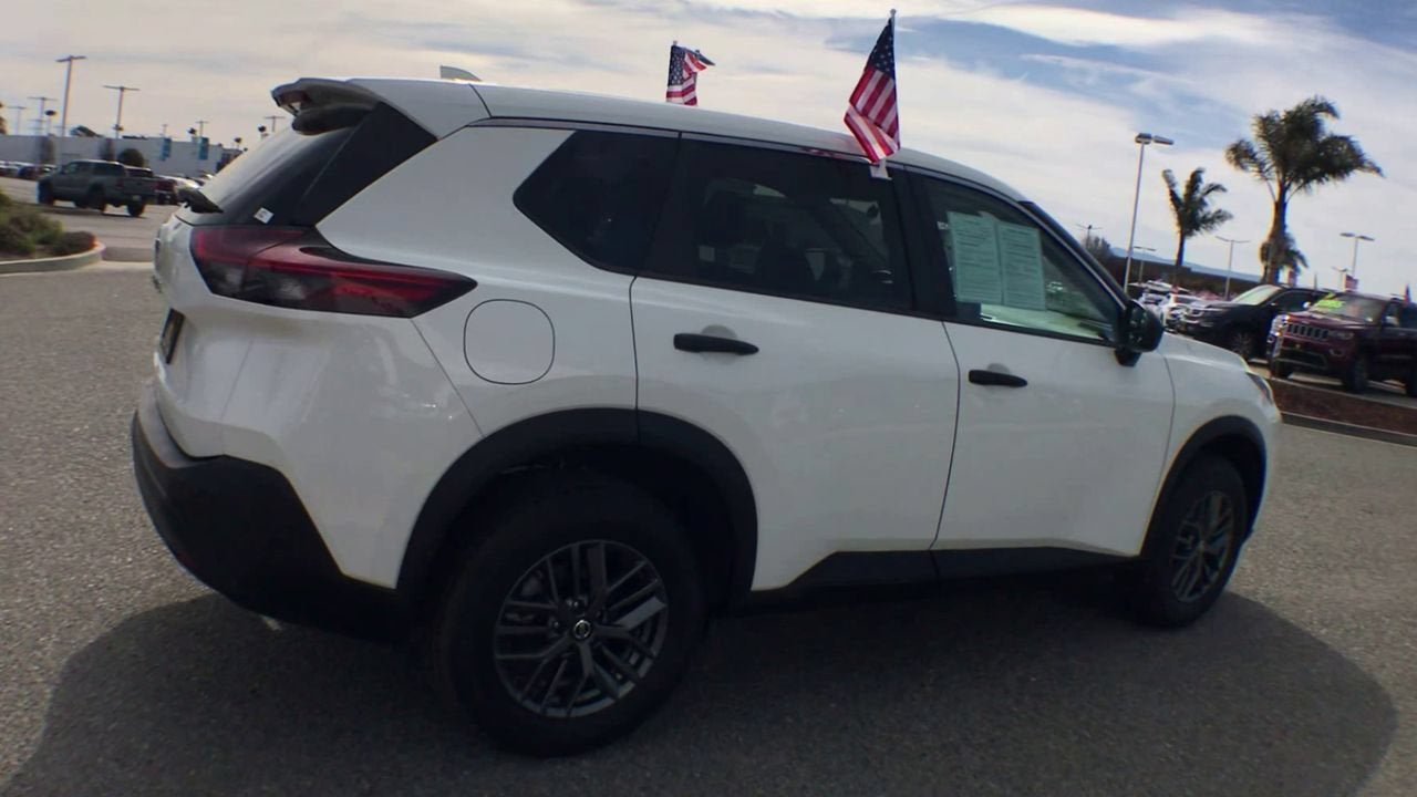 2021 Nissan Rogue S