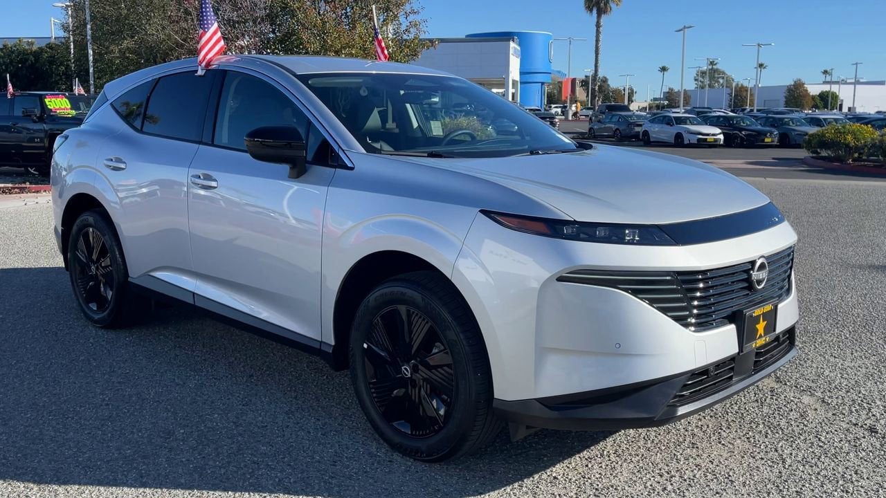 2025 Nissan Murano SV