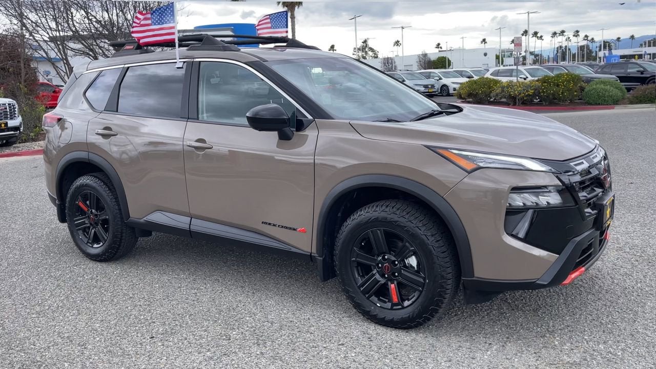 2025 Nissan Rogue Rock Creek