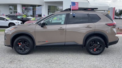 2025 Nissan Rogue Rock Creek