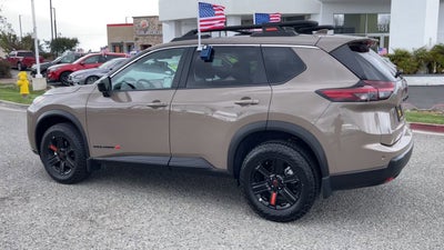 2025 Nissan Rogue Rock Creek