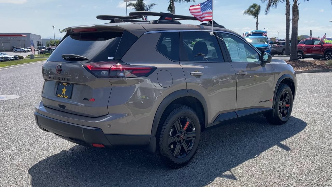 2025 Nissan Rogue Rock Creek