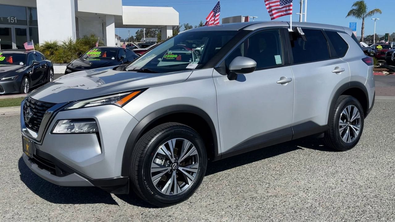 2022 Nissan Rogue SV