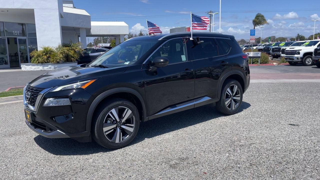 2023 Nissan Rogue SL