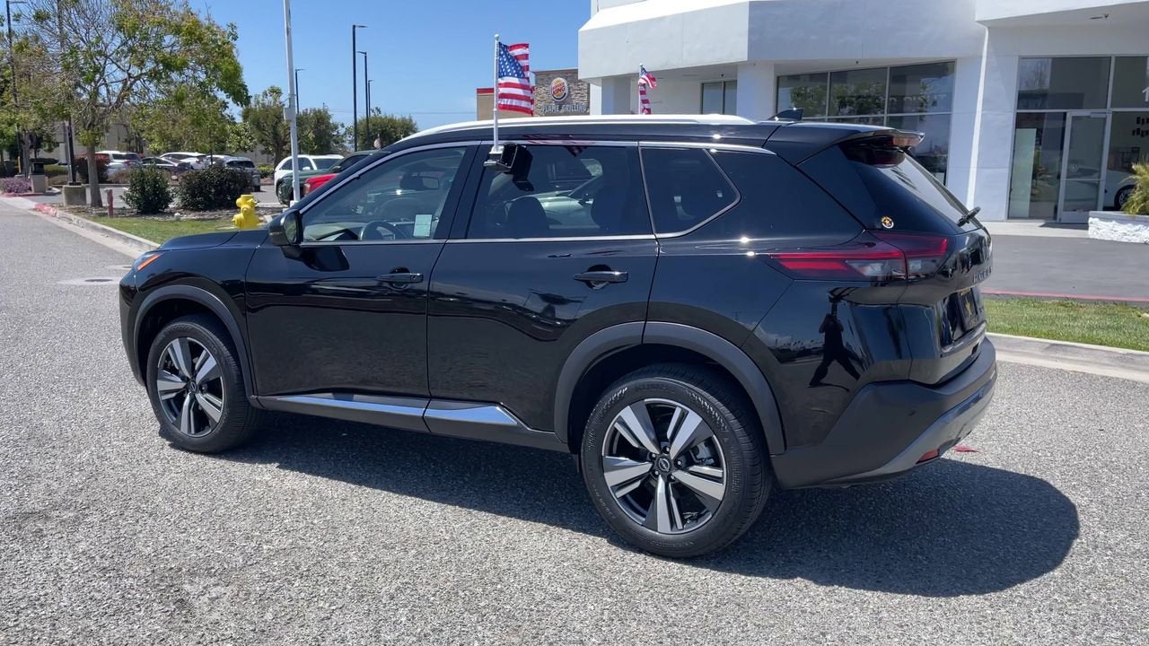 2023 Nissan Rogue SL