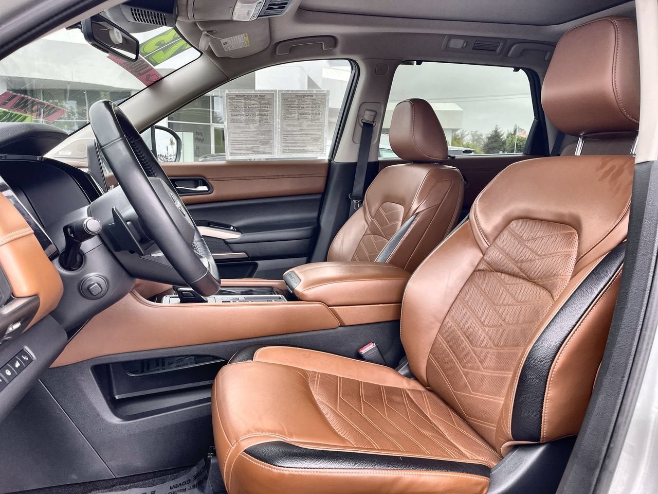 2023 Nissan Pathfinder Platinum