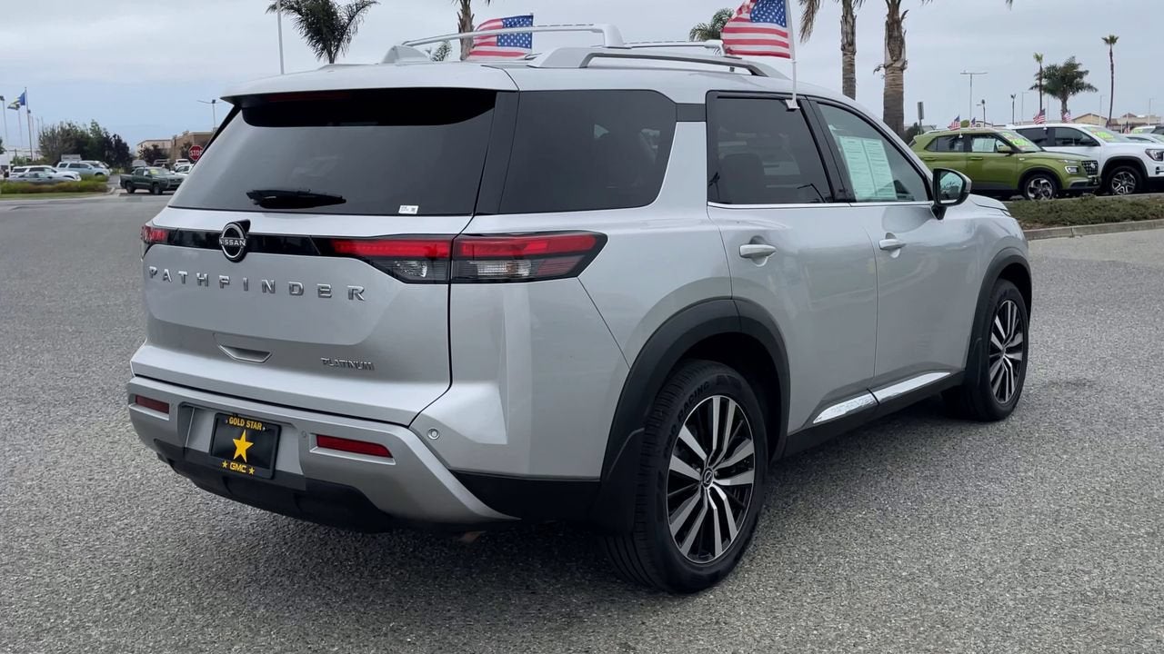 2023 Nissan Pathfinder Platinum
