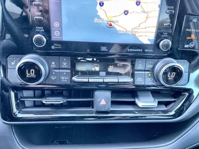 2022 Toyota Highlander XSE