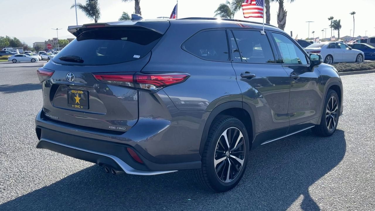 2022 Toyota Highlander XSE