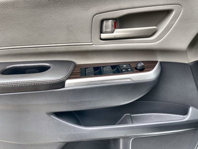 2023 Toyota Sienna LE