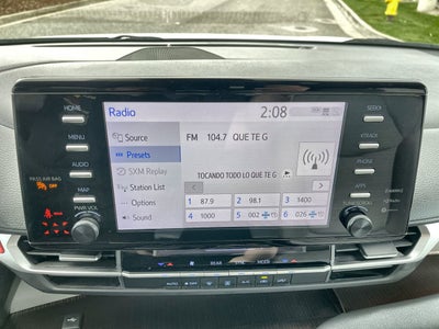 2023 Toyota Sienna LE