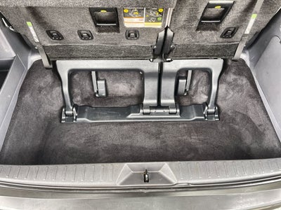 2023 Toyota Sienna LE