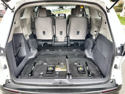 2023 Toyota Sienna LE