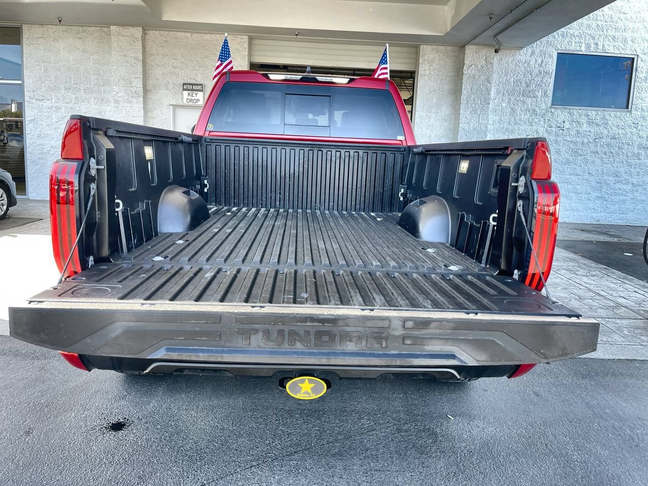2023 Toyota Tundra 4WD SR5