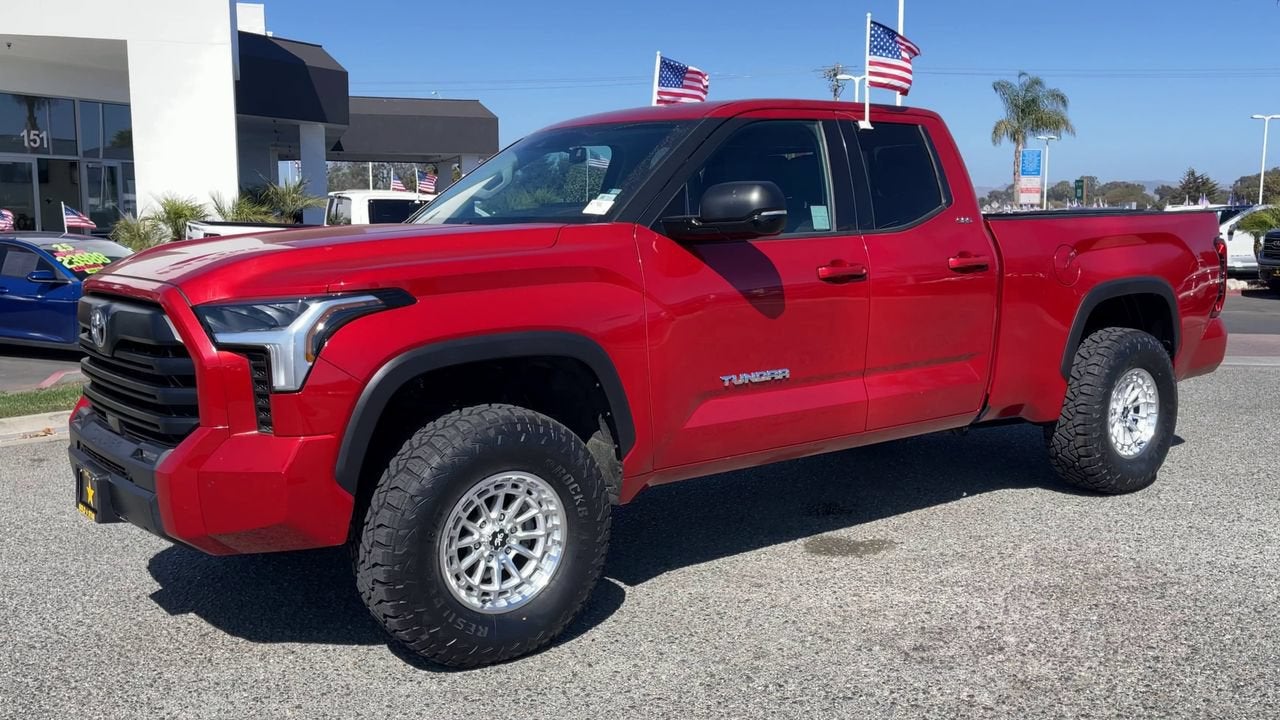 2023 Toyota Tundra 4WD SR5