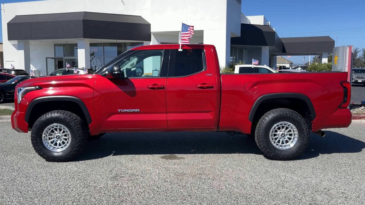 2023 Toyota Tundra 4WD SR5