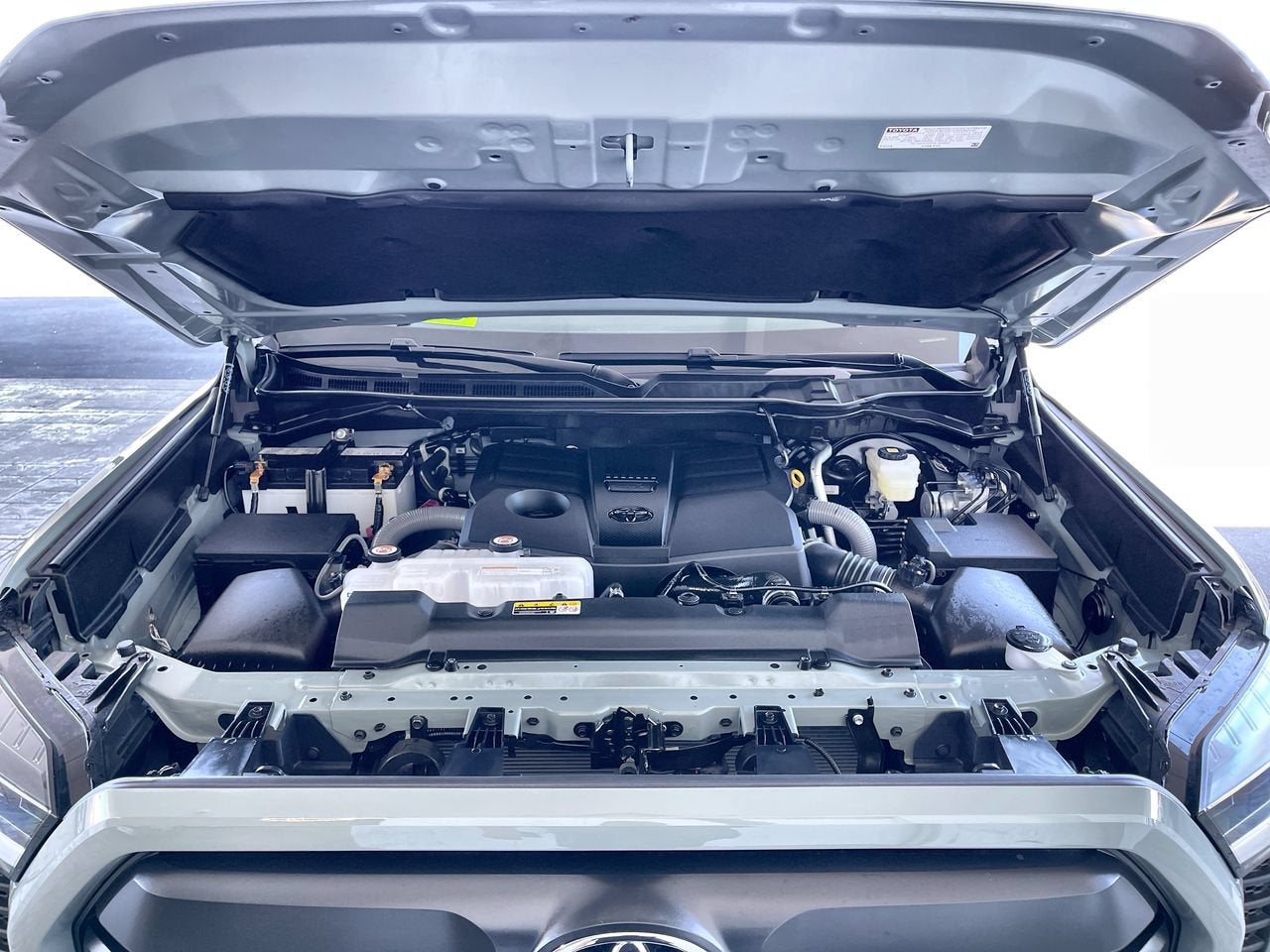 2026 Toyota Tundra 4WD SR