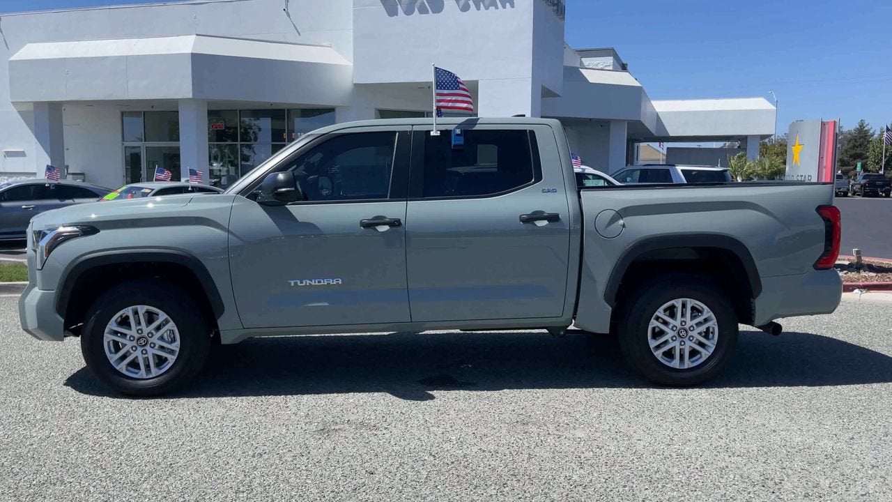 2026 Toyota Tundra 4WD SR