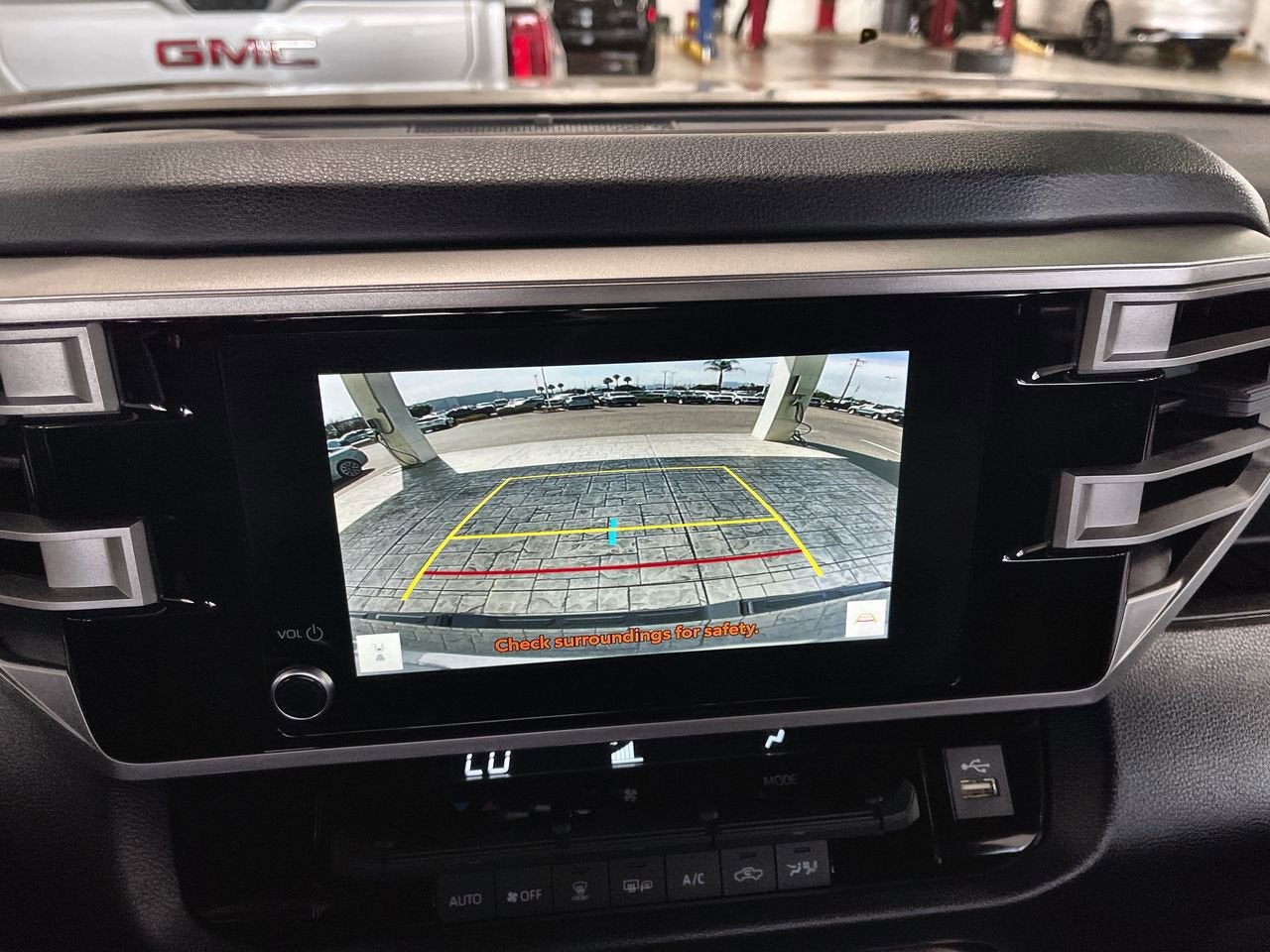 2026 Toyota Tundra 4WD SR