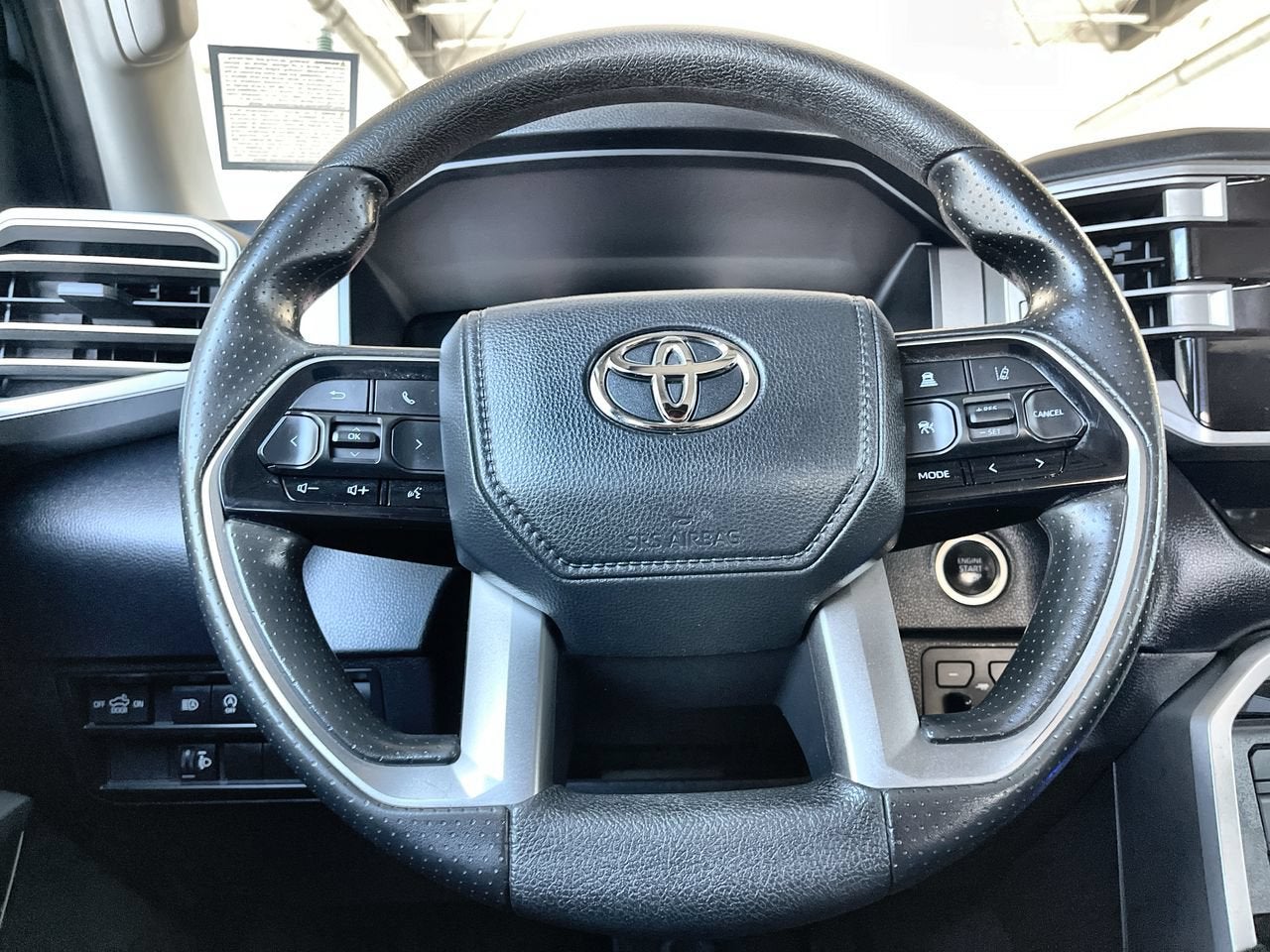 2024 Toyota Tundra 4WD SR5